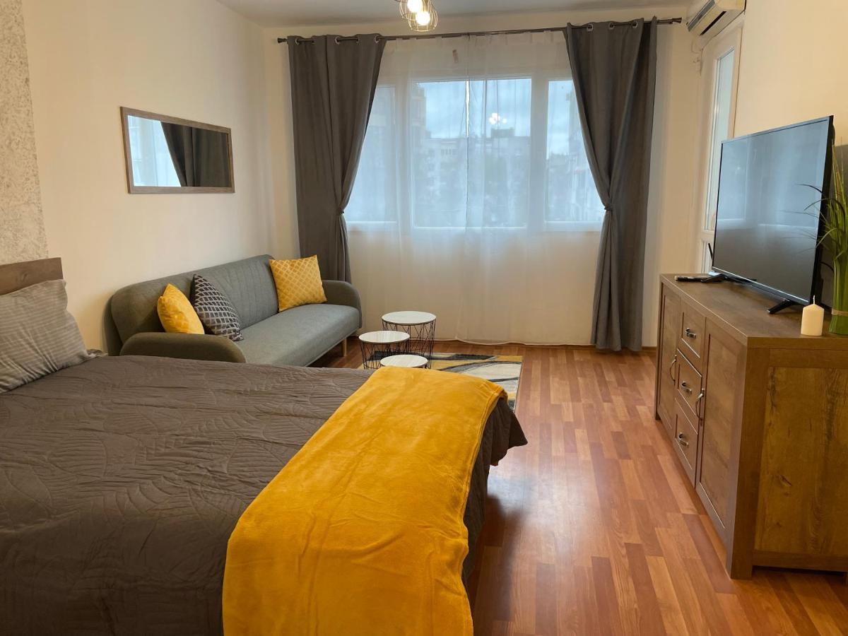 Sity Home Burgas Luaran gambar